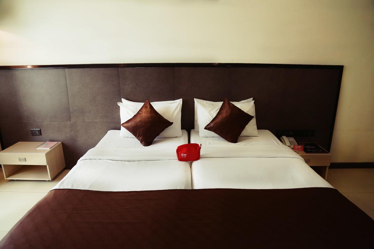 The Sirona Hotel Pune Exterior photo