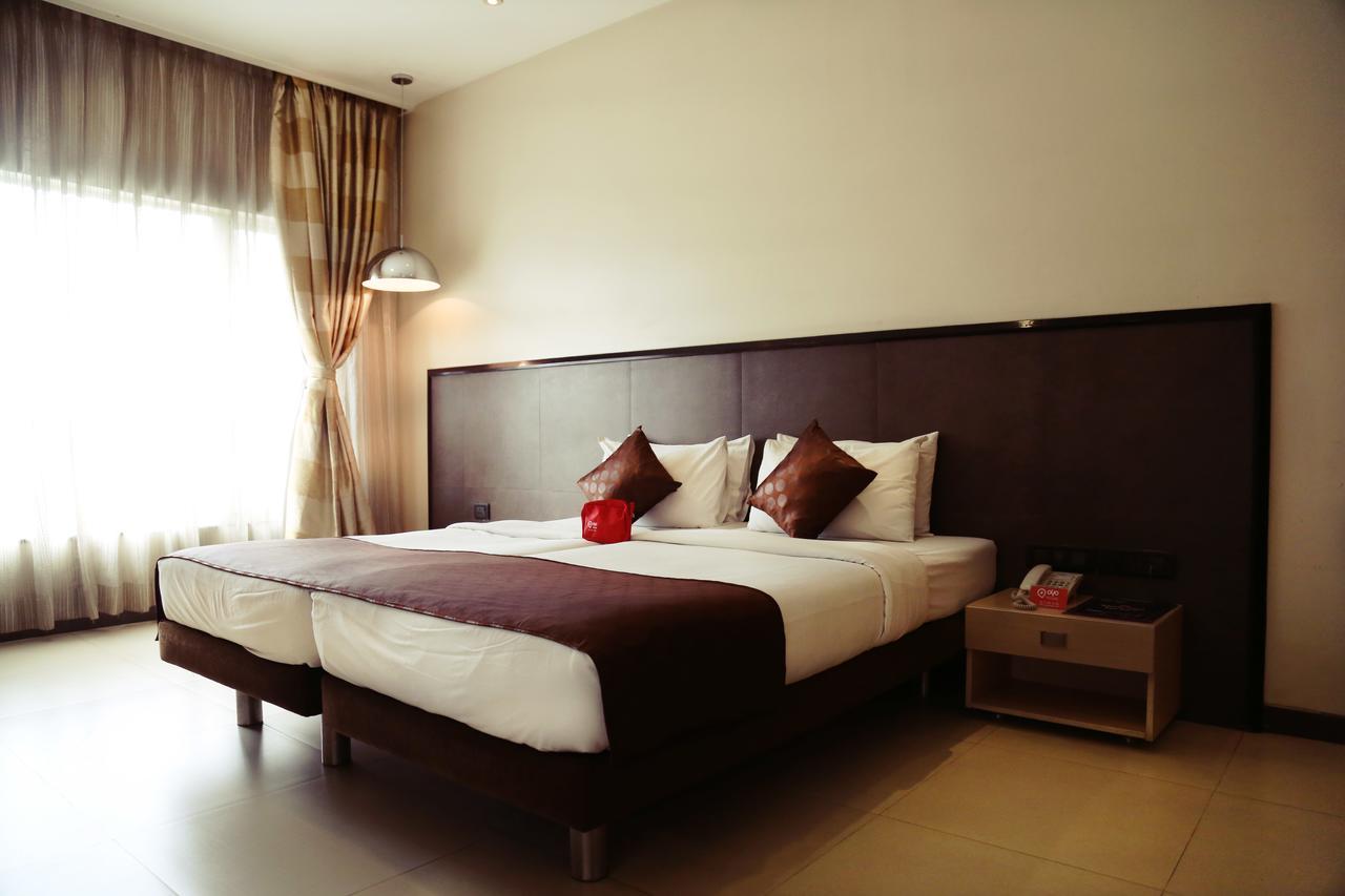The Sirona Hotel Pune Exterior photo