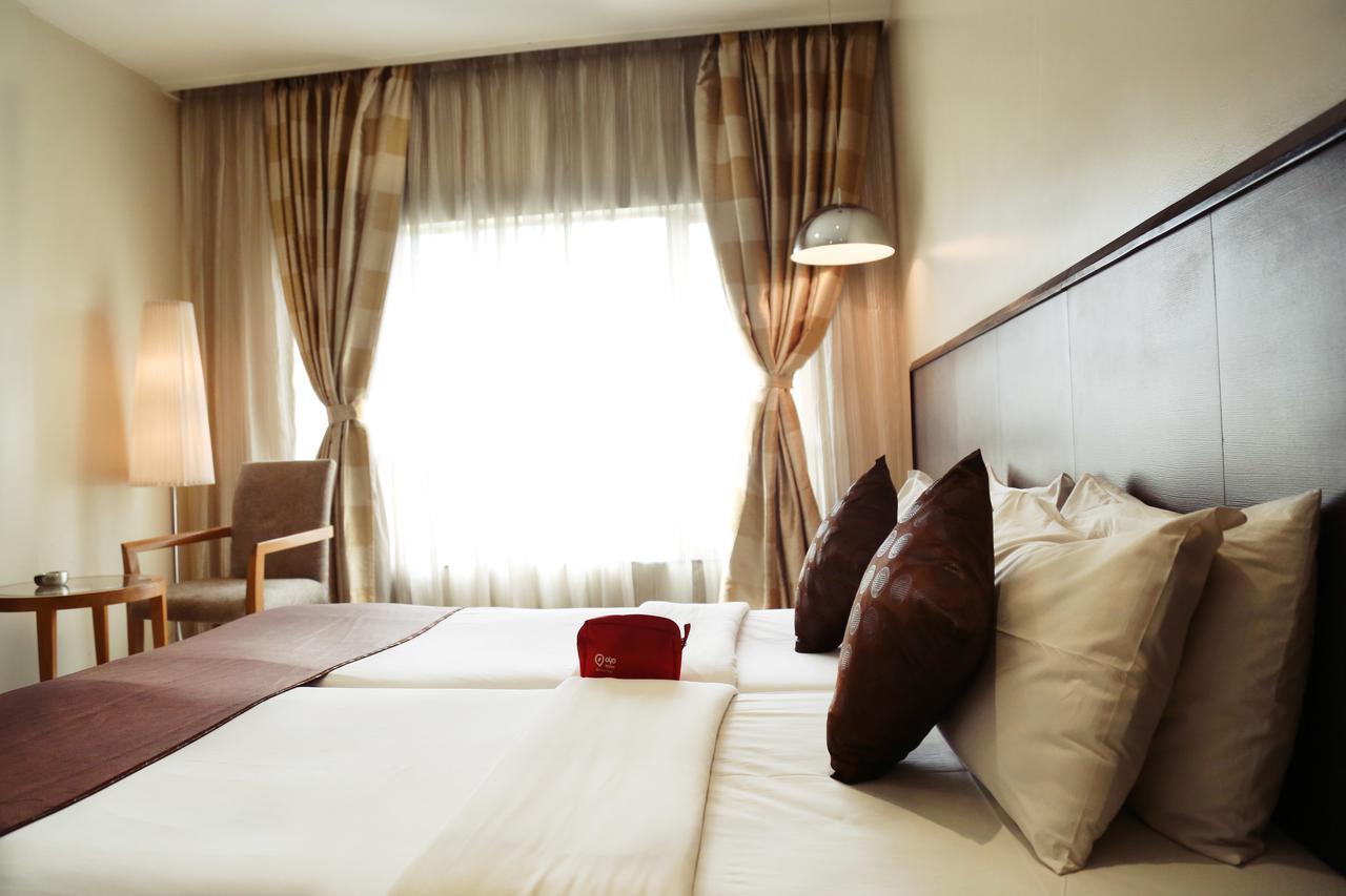 The Sirona Hotel Pune Exterior photo