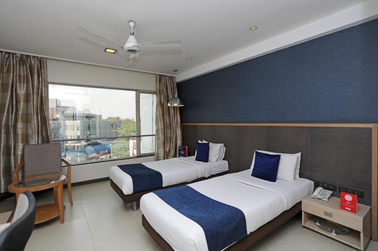 The Sirona Hotel Pune Exterior photo