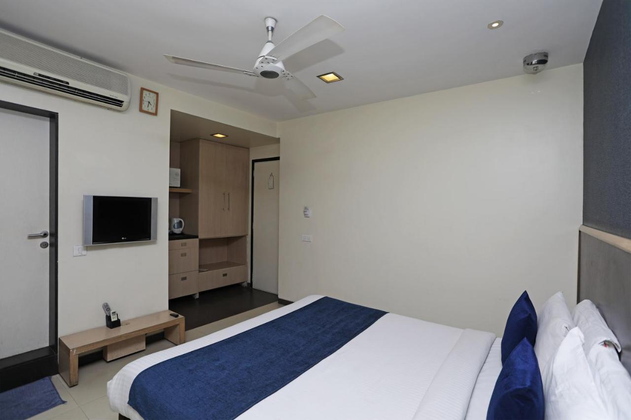The Sirona Hotel Pune Exterior photo